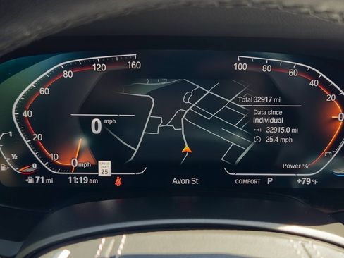 Used 2023 BMW X5 xDrive40i w/ Parking Assistance Package image 18