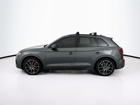 Used 2024 Audi SQ5 Prestige image 8