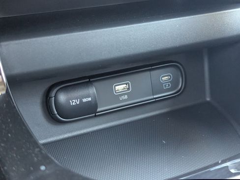 New 2026 Kia Seltos S image 27