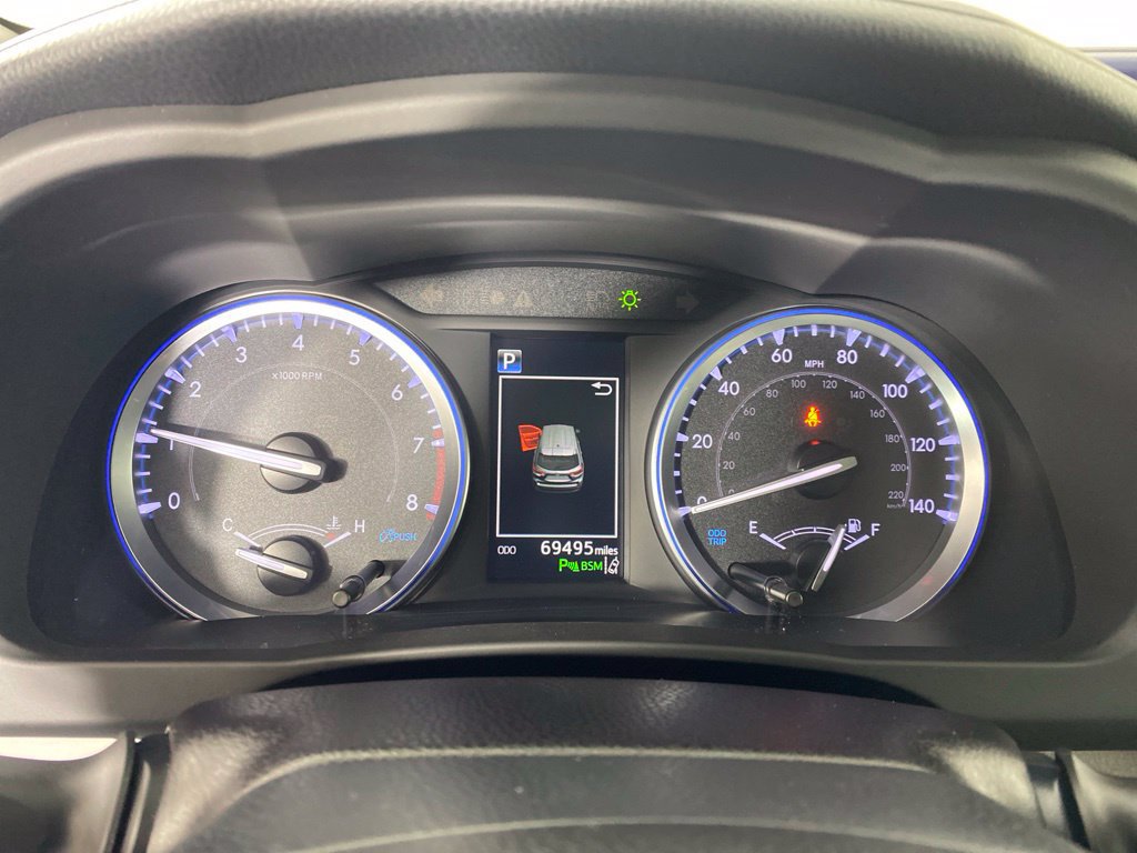 Used 2019 Toyota Highlander Limited Platinum AWD/4WD image 18