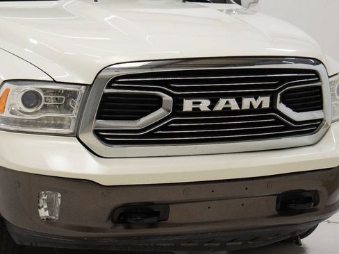 Used 2017 RAM 1500 Laramie Longhorn RWD image 10