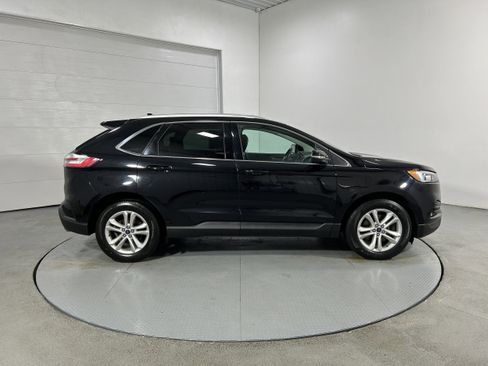 Used 2019 Ford Edge SEL w/ Equipment Group 201A image 32