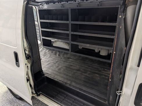 Used 2012 Chevrolet Express 1500 w/ Power Package image 17