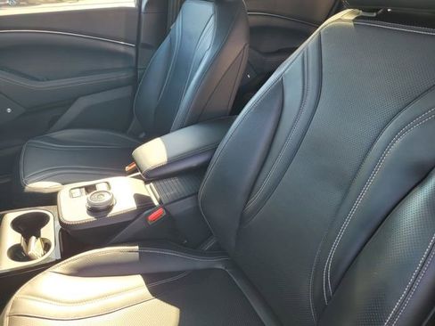 Certified 2022 Ford Mustang Mach-E Premium image 11