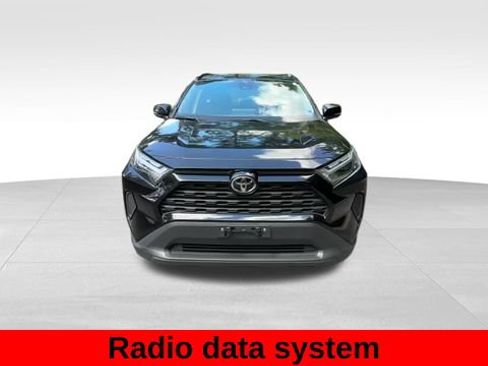 Used 2025 Toyota RAV4 XLE FWD image 12