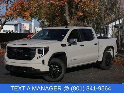 New 2026 GMC Sierra 1500 Pro w/ Graphite Edition