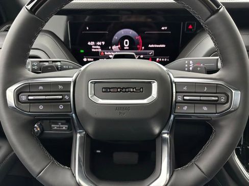 New 2026 GMC Yukon Denali w/ Denali Reserve Package AWD/4WD image 24
