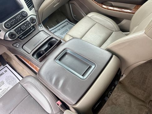 Used 2015 Chevrolet Suburban LTZ AWD/4WD image 24