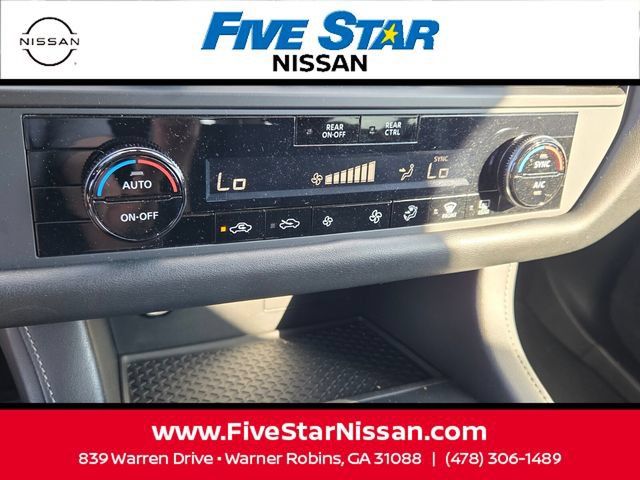 Used 2024 Nissan Pathfinder S FWD image 20