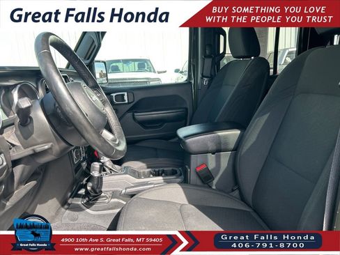 Used 2022 Jeep Gladiator Sport AWD/4WD image 20