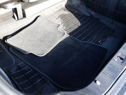 Used 2012 Mercedes-Benz CLS 550 4MATIC w/ Premium I Pkg image 29