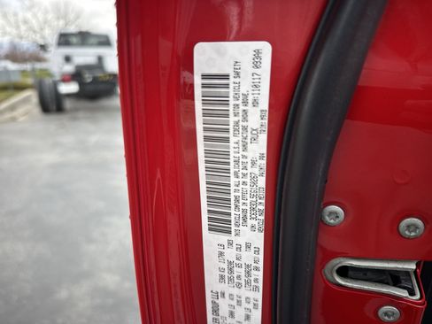 Used 2014 RAM 3500 Big Horn image 16