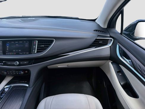 Used 2024 Buick Enclave Avenir w/ Avenir Technology Package FWD image 19