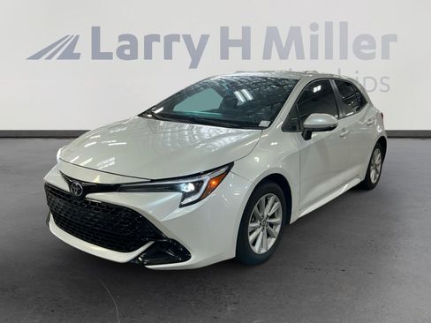 Certified 2024 Toyota Corolla SE image 1