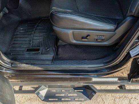 Used 2015 RAM 3500 Laramie w/ Cold Weather Group image 18