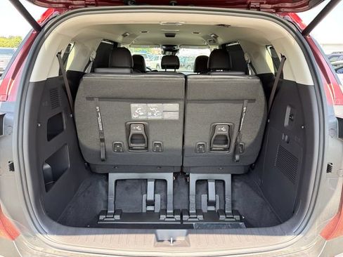 New 2026 Kia Carnival EX FWD image 24
