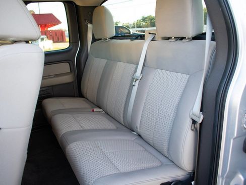 Used 2010 Ford F150 XLT image 32