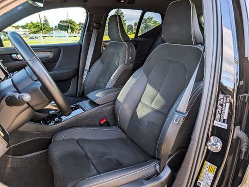 Used 2022 Volvo XC40 P8 Recharge Plus AWD/4WD image 15