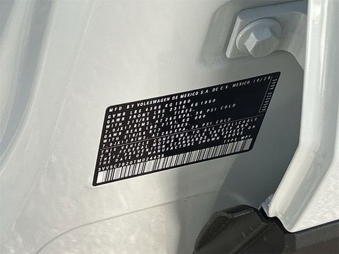 New 2026 Volkswagen Taos S image 27