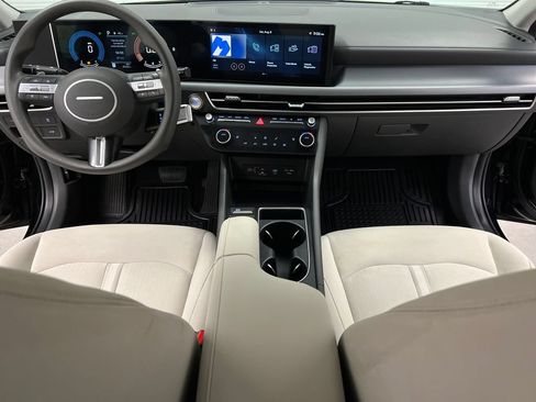 Used 2025 Hyundai Sonata SEL FWD image 41