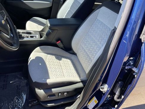 Used 2022 Chevrolet Equinox LS w/ LS Convenience Package AWD/4WD image 11