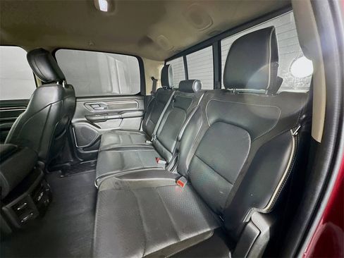 Used 2019 RAM 1500 Laramie image 24