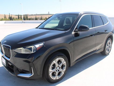 Used 2023 BMW X1 xDrive28i w/ Convenience Package AWD/4WD image 6