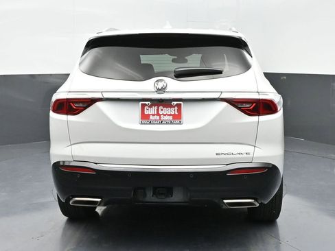 Used 2023 Buick Enclave Essence w/ Sport Touring Edition image 29