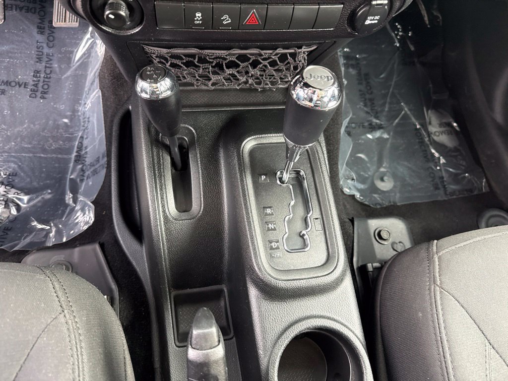 Used 2018 Jeep Wrangler Unlimited Sport S AWD/4WD image 18