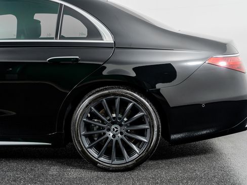 Used 2021 Mercedes-Benz S 500 S 500 image 17