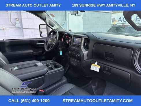 Used 2022 Chevrolet Silverado 2500 W/T image 12