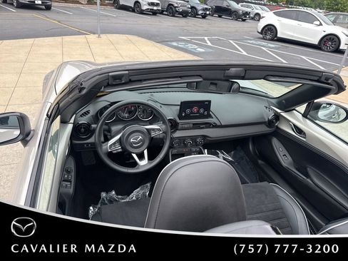 Certified 2023 MAZDA MX-5 Miata Club w/ Brembo/BBS Recaro Package RWD image 28