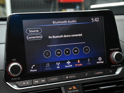 Used 2023 Nissan Altima 2.5 SV FWD image 41