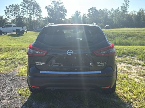 Used 2022 Nissan Rogue Sport SV AWD/4WD image 10