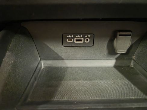 Used 2025 Nissan Altima 2.5 SV FWD image 25
