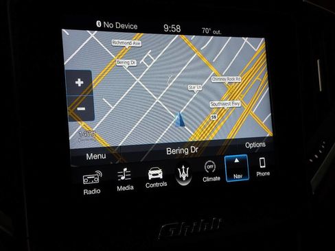 Used 2018 Maserati Ghibli S GranSport image 53