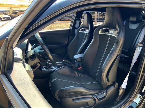 Used 2022 Hyundai Veloster N image 7