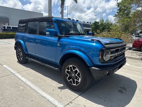 Used 2024 Ford Bronco Outer Banks AWD/4WD image 5