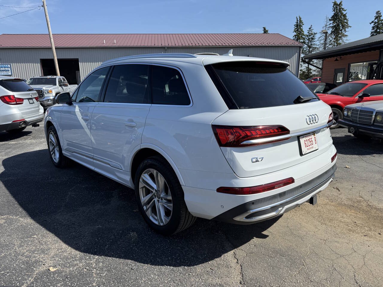 Used 2020 Audi Q7 2.0T Premium Plus w/ Premium Plus Package AWD/4WD image 3
