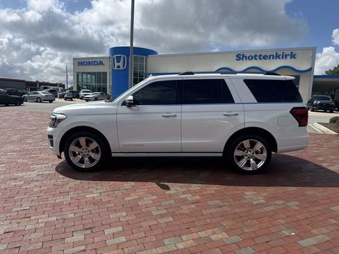 Used 2024 Ford Expedition Platinum AWD/4WD image 33