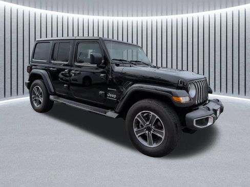 Certified 2023 Jeep Wrangler Unlimited Sahara w/ Cold Weather Group AWD/4WD image 2