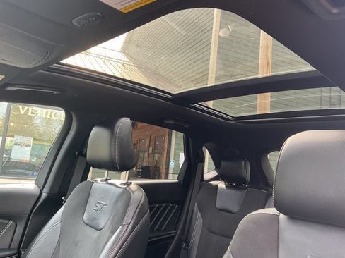 Used 2024 Ford Edge ST w/ Equipment Group 401A AWD/4WD image 29