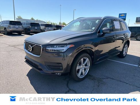 Used 2023 Volvo XC90 B5 Core AWD/4WD image 7