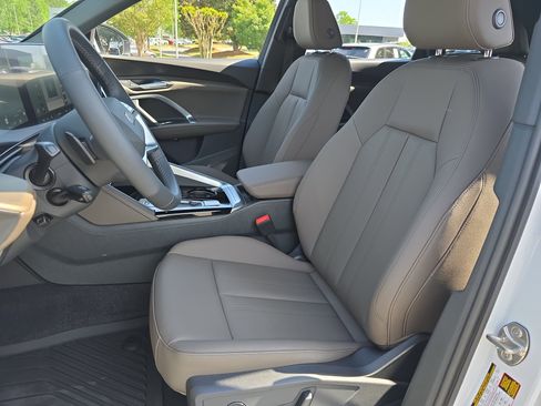 New 2026 Audi Q5 Premium image 15