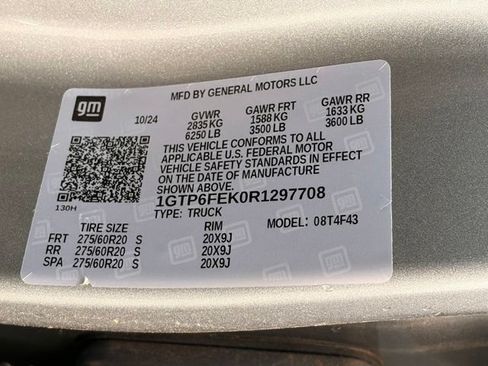 Used 2024 GMC Canyon Denali AWD/4WD image 35