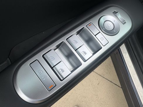 Used 2026 Hyundai Palisade Calligraphy FWD image 9