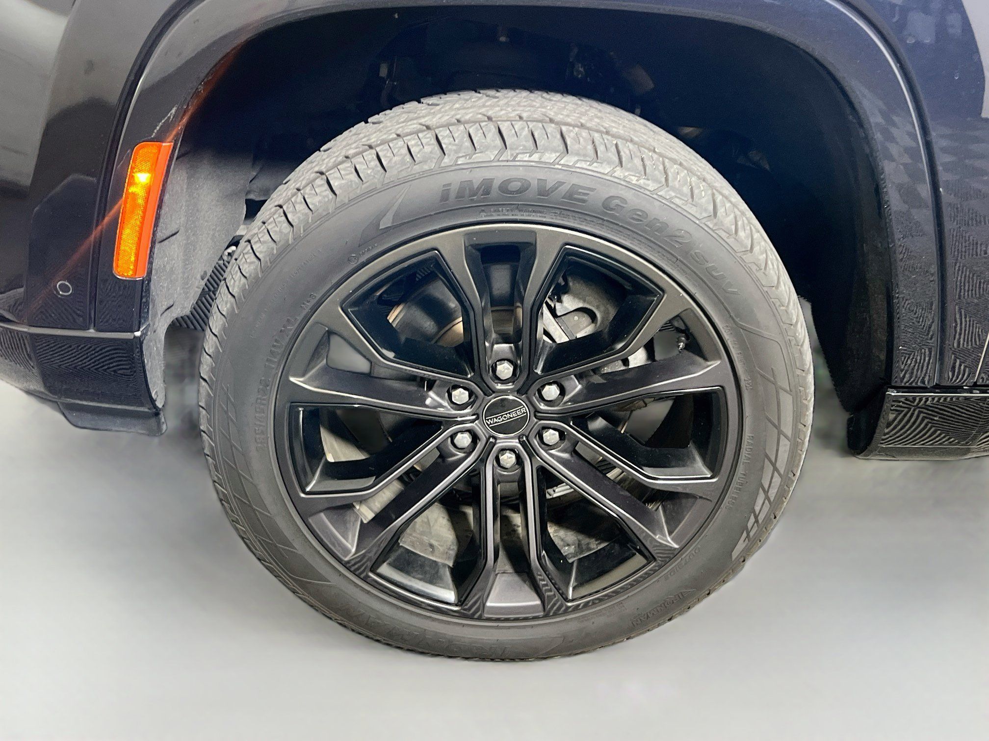 Used 2024 Jeep Grand Wagoneer Series II Obsidian w/ Quick Order Packagew 28T AWD/4WD image 13