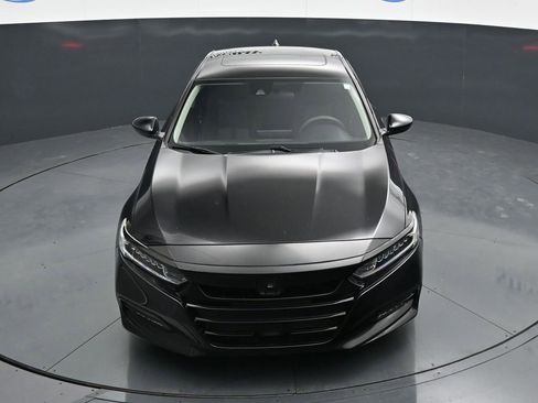 Used 2018 Honda Accord EX image 19