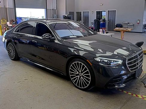 Used 2021 Mercedes-Benz S 580 4MATIC Sedan image 1