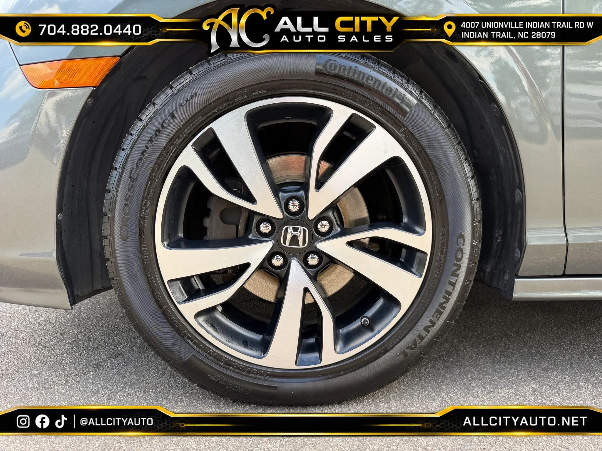 Used 2018 Honda Odyssey Elite image 48